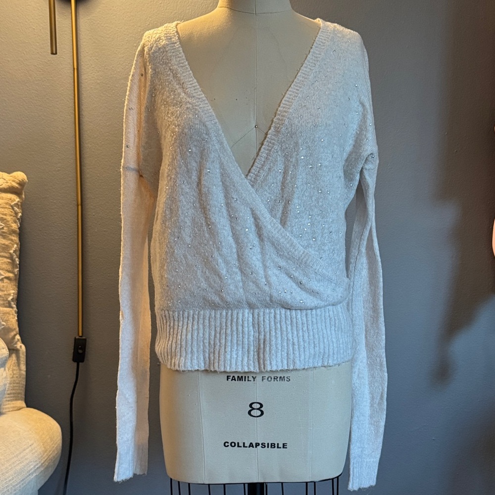 Elegant Gray Sequin Sweater
